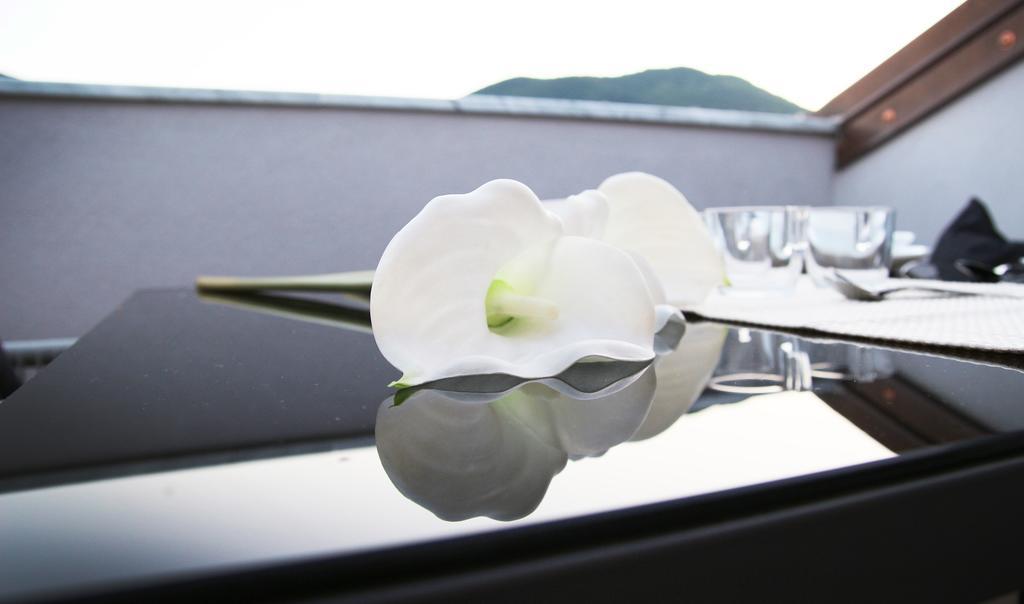 Affittacamere Bellavista ลาสเปเซีย ภายนอก รูปภาพ