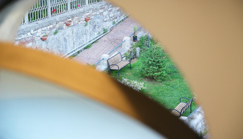 Affittacamere Bellavista ลาสเปเซีย ภายนอก รูปภาพ